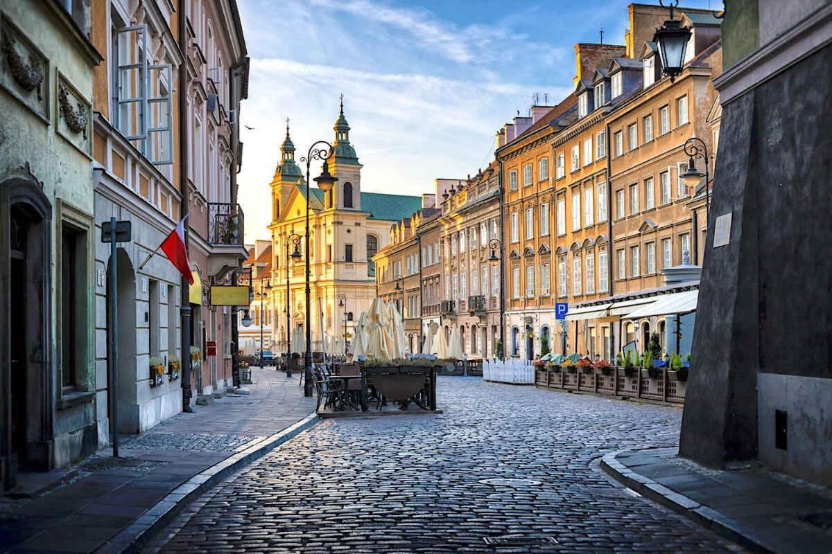 Апартаменти Four Seasons Old Town - Winter Варшава Екстер'єр фото